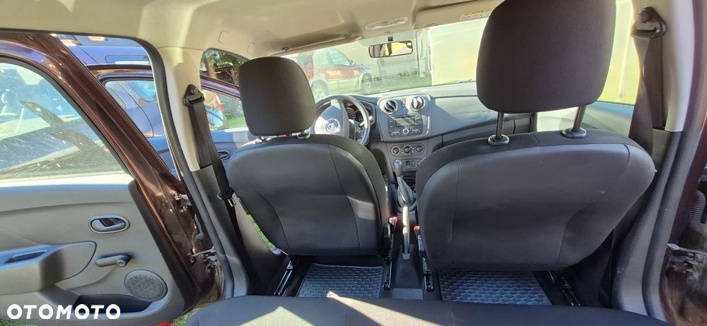 Dacia Sandero 1.2 16V Laureate - 12