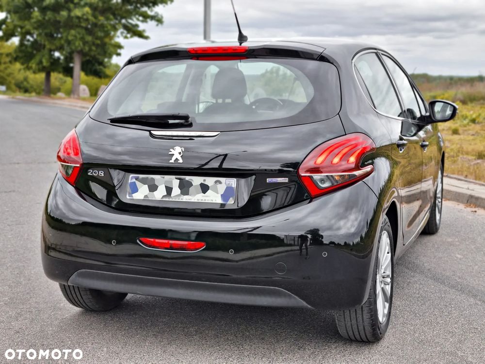 Peugeot 208 PureTech 82 Start & Stop Allure - 14