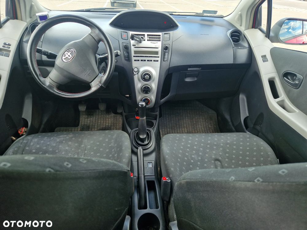 Toyota Yaris 1.4 D-4D Luna - 8