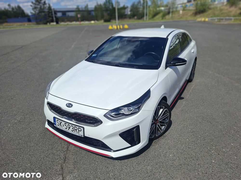 Kia ProCeed 1.6 T-GDI GT DCT - 1