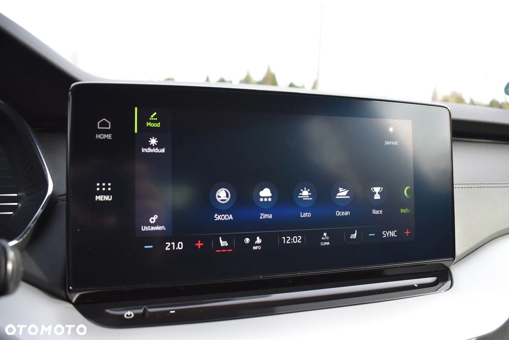 Skoda Octavia 1.5 TSI e-TEC DSG Sportline - 36