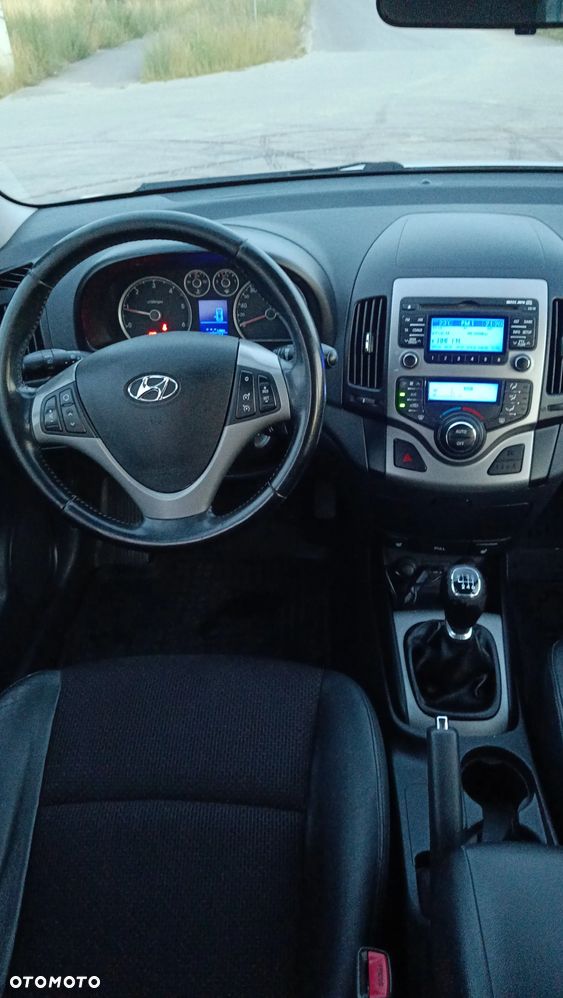 Hyundai i30 1.6 CRDi Comfort World Cup - 5