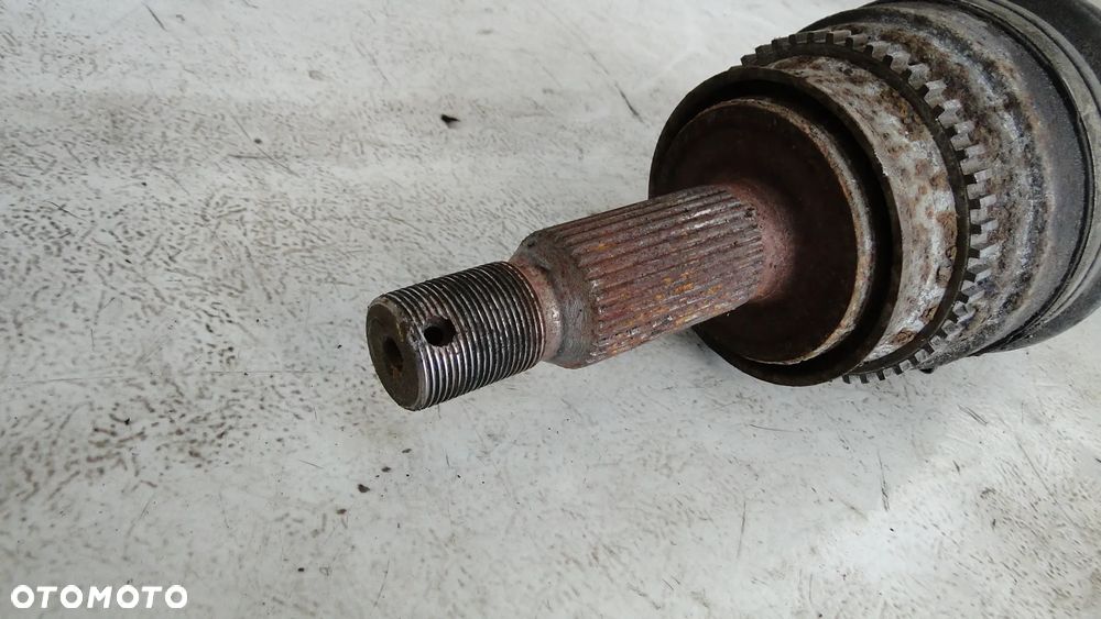 MITSUBISHI PAJERO IV 4 PÓŁOŚ PÓŁOŚKA LEWA KRÓTKA TYL TYLNA 3.2DID - 2