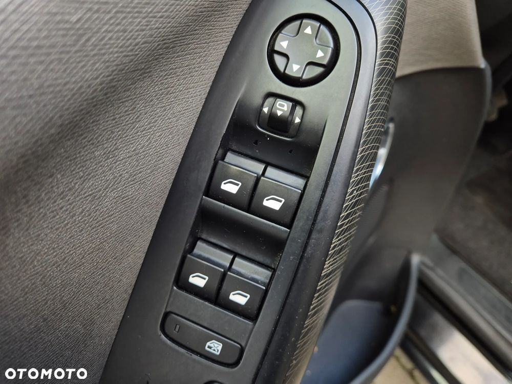 Citroën C4 Picasso 1.6 THP Exclusive - 13