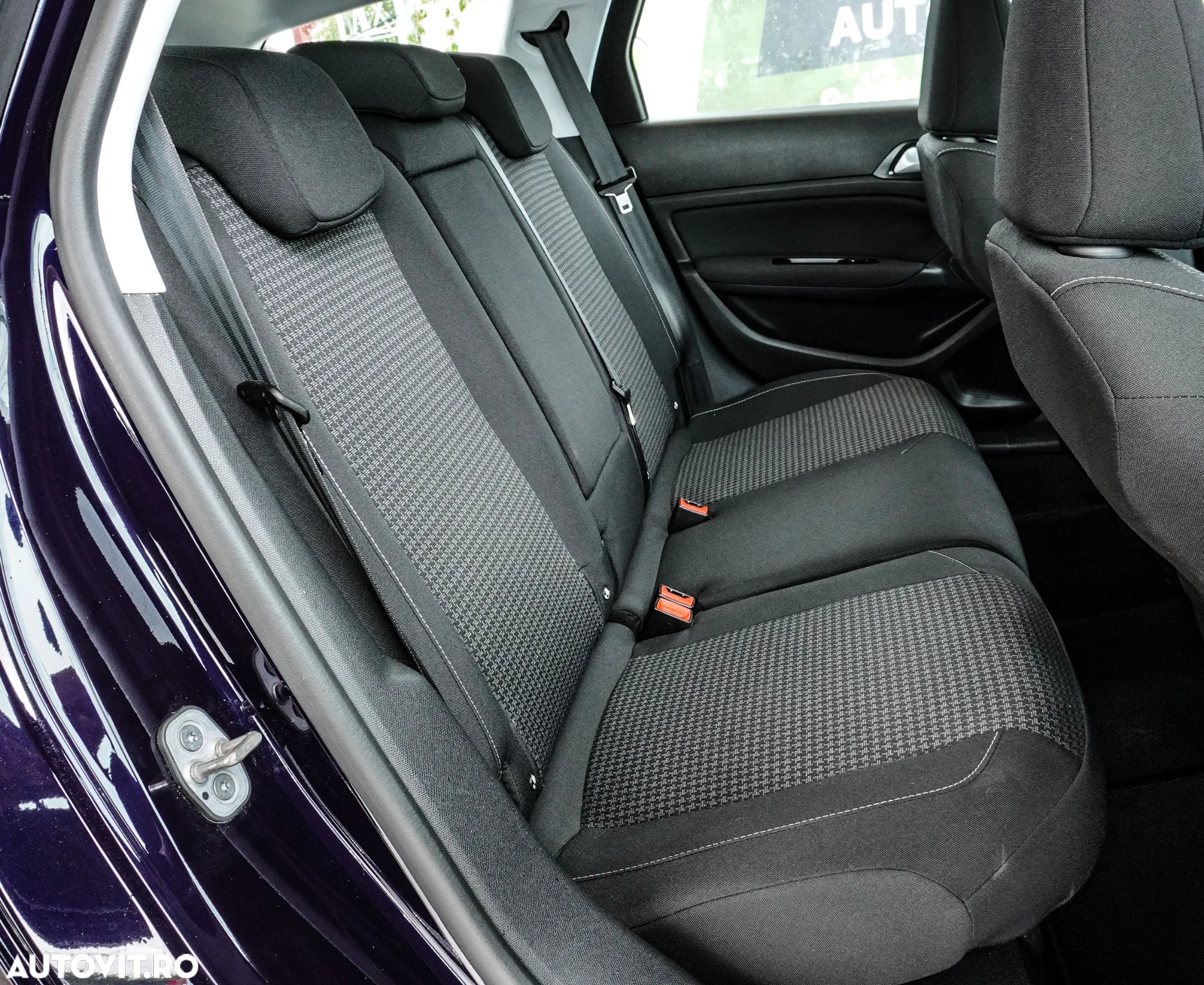 Peugeot 308 SW 1.5 BlueHDi FAP STT EAT8 Allure - 17