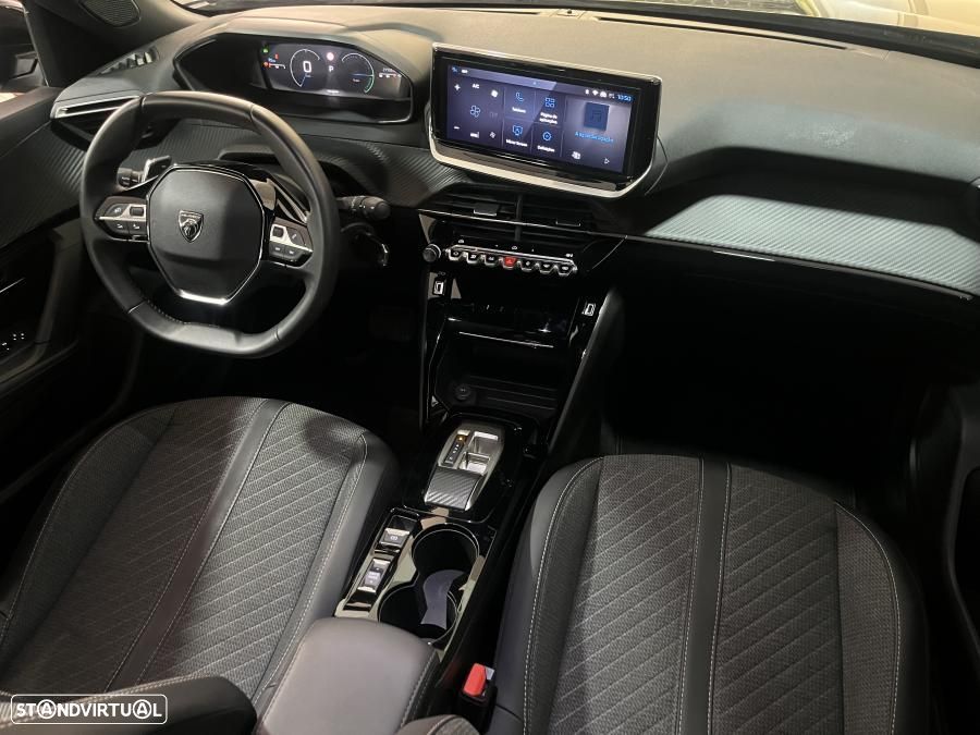 Peugeot 2008 1.2 Hybrid Allure e-DCS6 - 26
