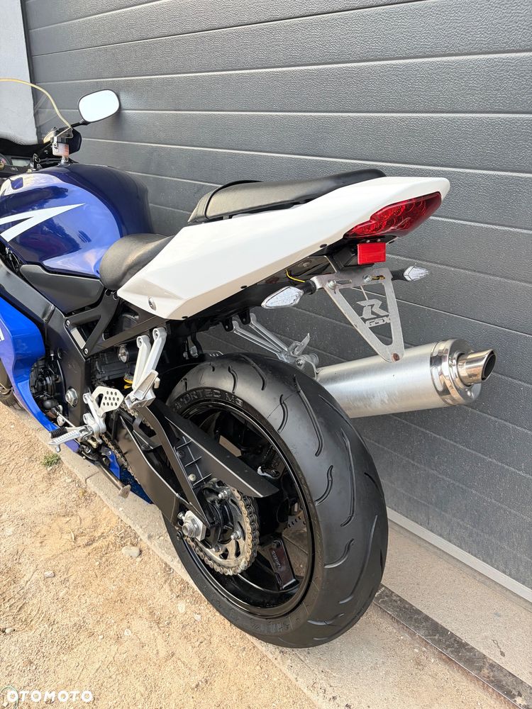 Suzuki GSX-R - 4