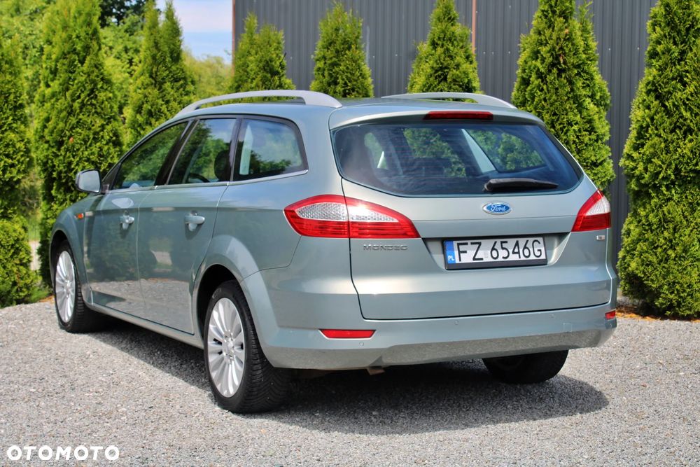 Ford Mondeo 1.8 TDCi Titanium - 16