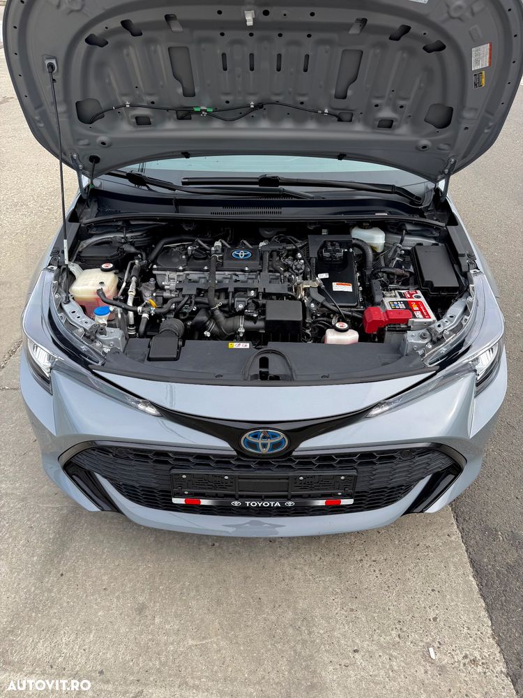 Toyota Corolla 1.8 Business Edition - 29