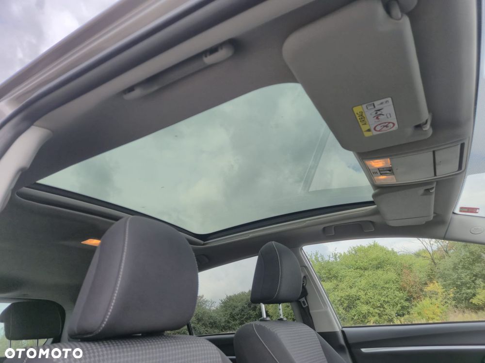 Toyota Verso 1.6 D-4D 5-Sitzer Start/Stop Skyview Edition - 28