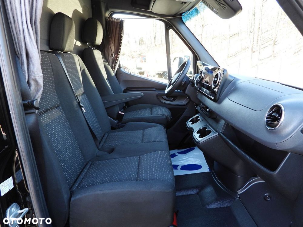 Mercedes-Benz SPRINTER 319 PLANDEKA 12 PALET TEMPOMAT NAWIGACJA PNEUMATYKA AUTOMAT HI-MATIC KLIMATYZACJA  190KM - 38