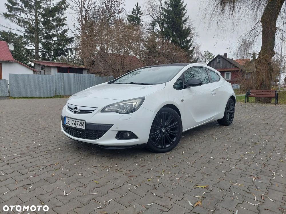 Opel Astra 2.0 CDTI ecoFLEX Start/Stop Edition - 1