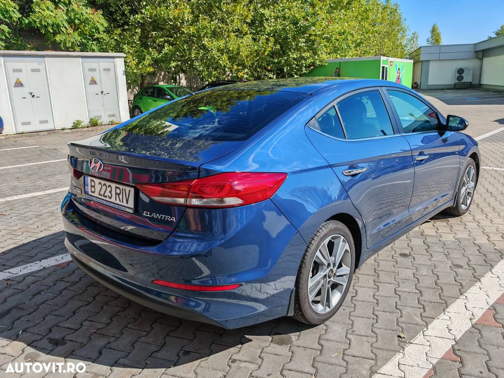 Hyundai Elantra 1.6 CRDI 7DCT Exclusive - 8