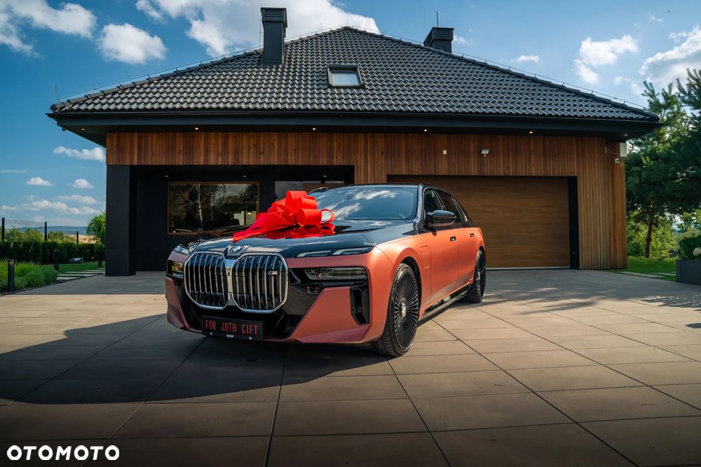 BMW Seria 7 M760e PHEV xDrive sport - 10