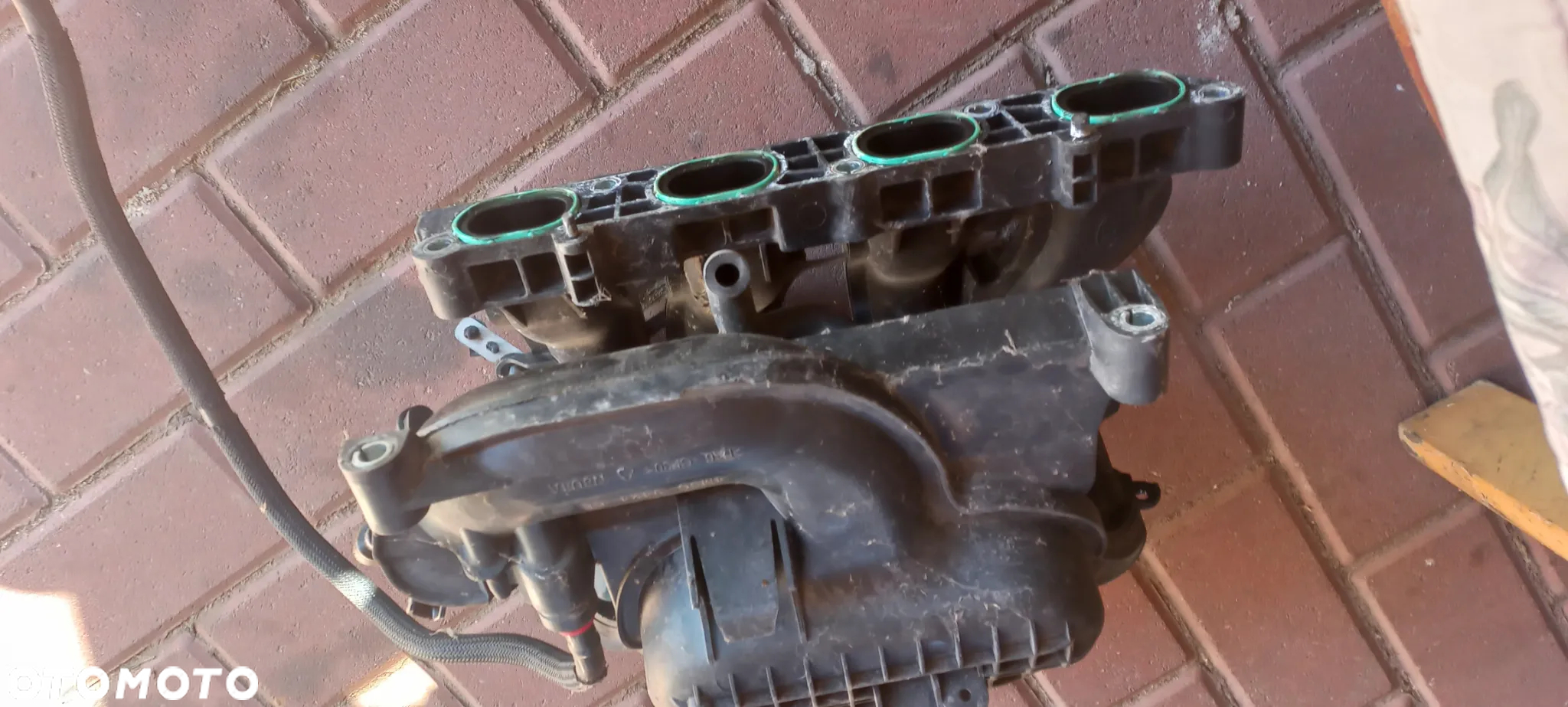 4m5g-9424-ce kolektor ssacy ford focus II 1.6 - 4