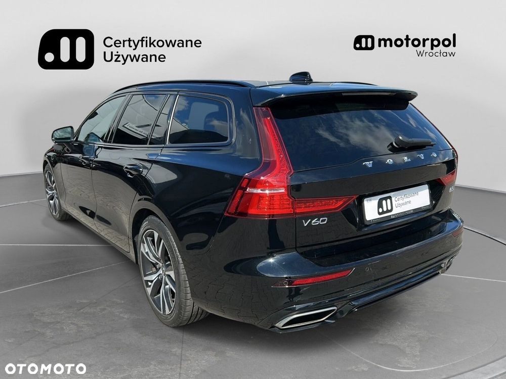 Volvo V60 B3 B Plus Dark - 3