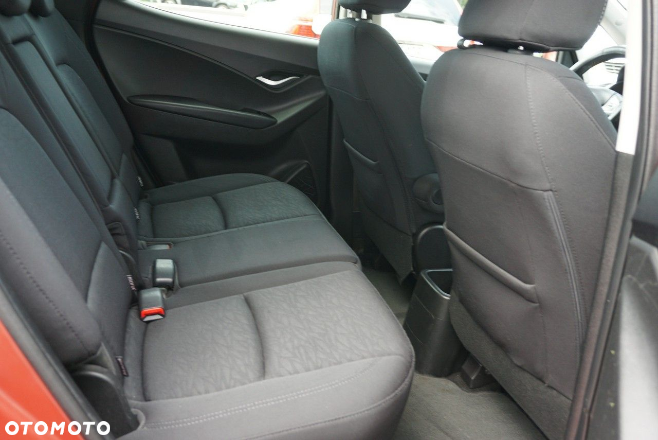 Hyundai ix20 - 21