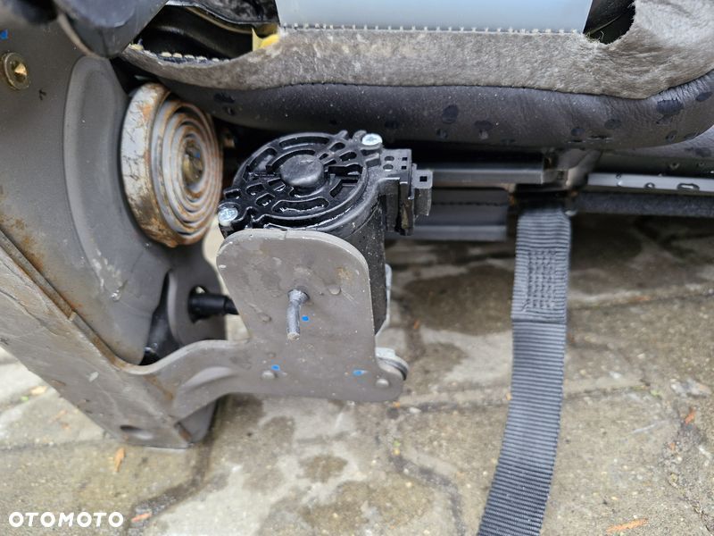 lincoln navigator ii 2 kanapa lewy tył tylna skóra - 7