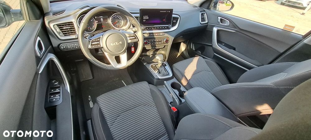 Kia XCeed 1.5 T-GDI M DCT - 11