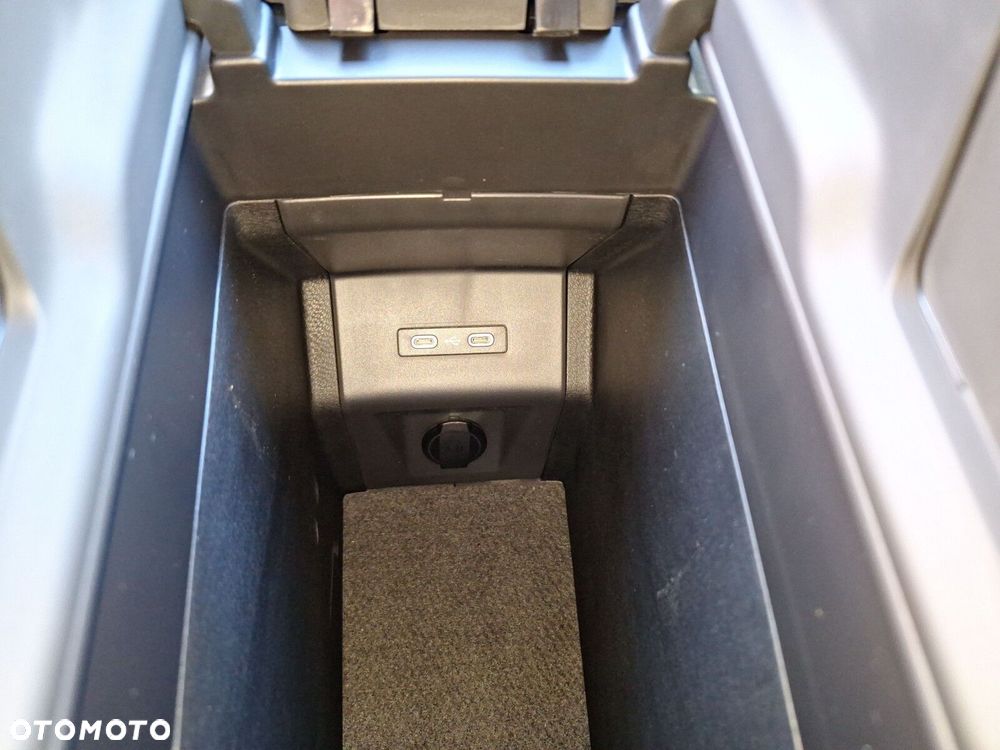 Volkswagen ID.3 Neo 58kWh Style - 28