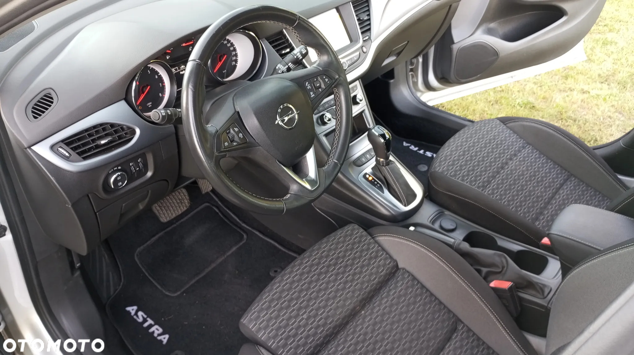 Opel Astra 1.4 Turbo Start/Stop Automatik Business Edition - 18