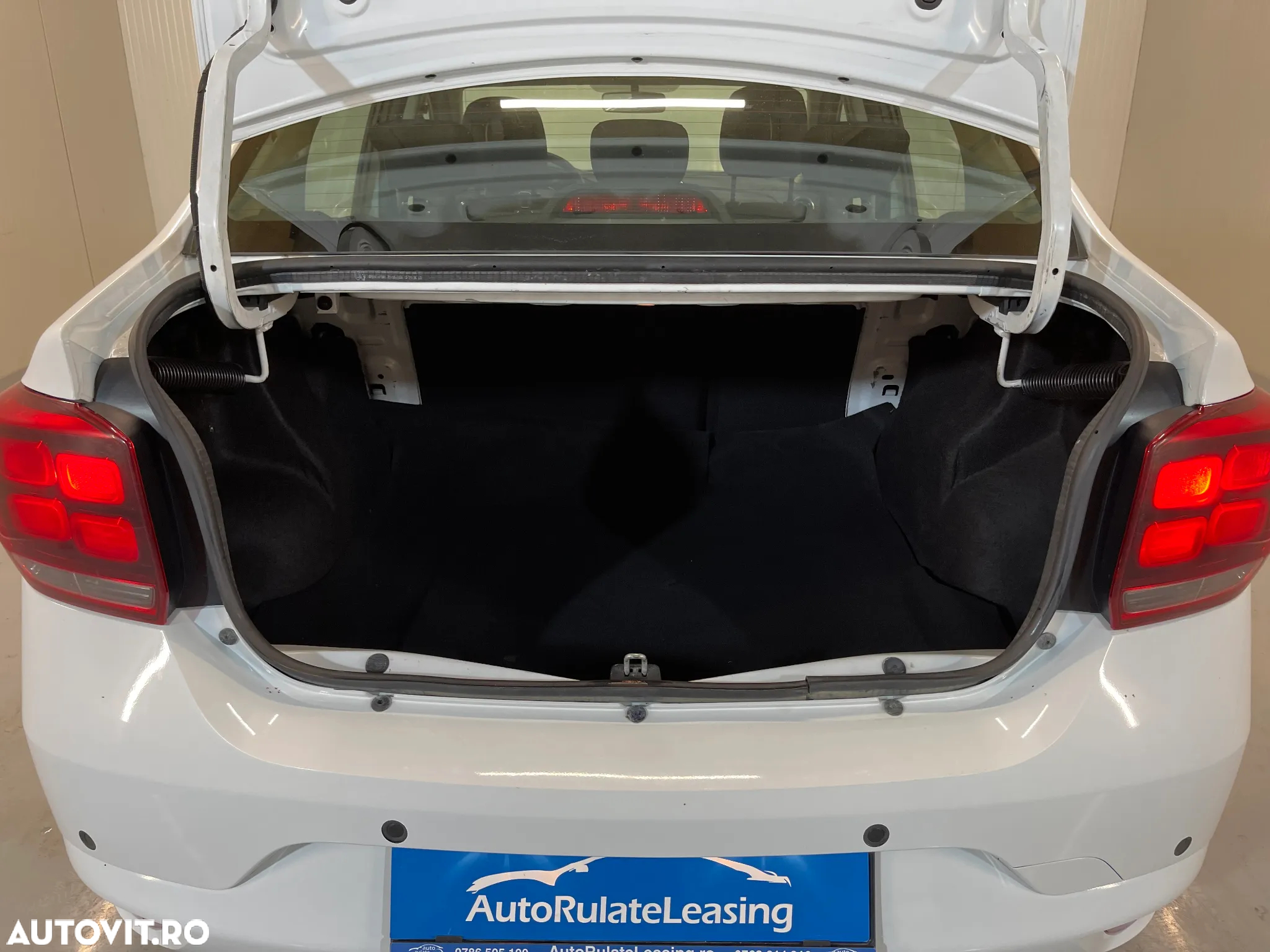 Dacia Logan 1.5 Blue dCi Prestige - 11