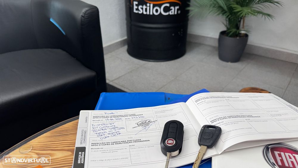 Fiat Punto 1.3 M-Jet Lounge S&S - 38