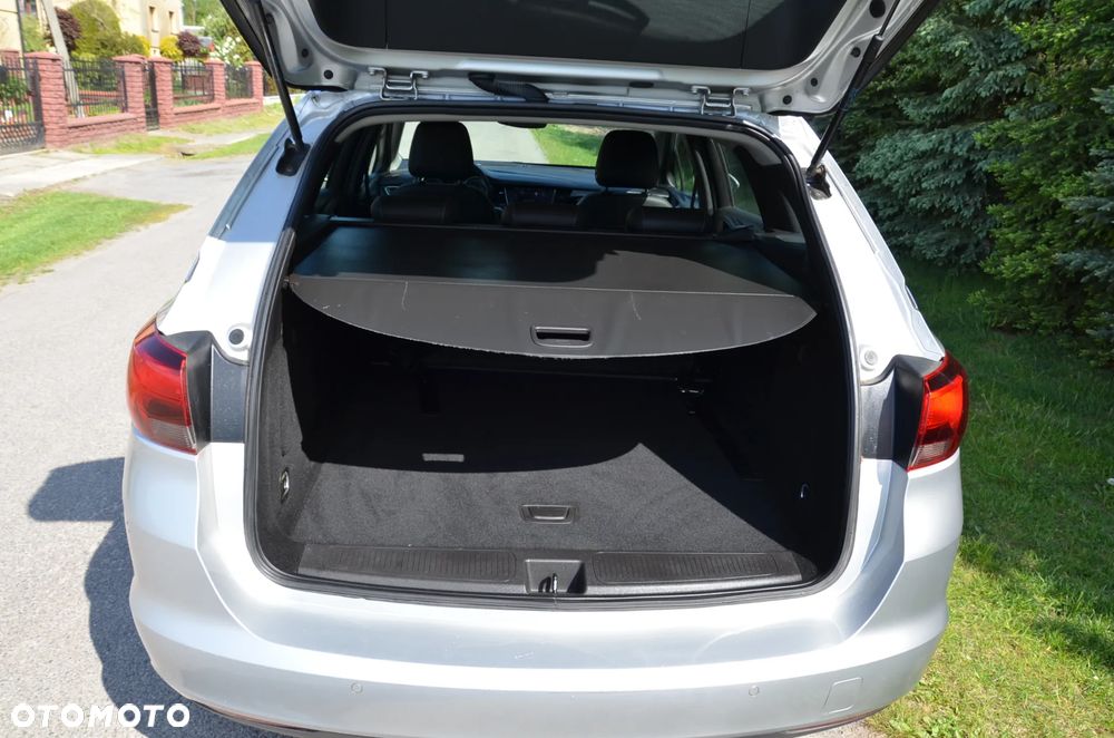 Opel Astra 1.2 T GS S&S - 17