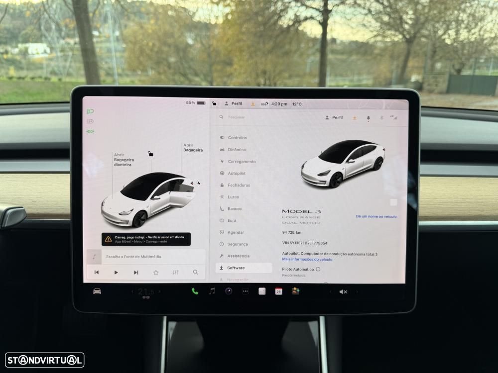 Tesla Model 3 Long-Range Dual Motor AWD - 27