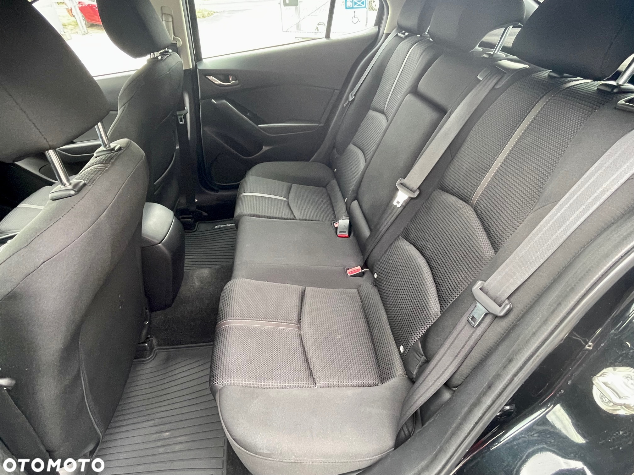 Mazda 3 - 8