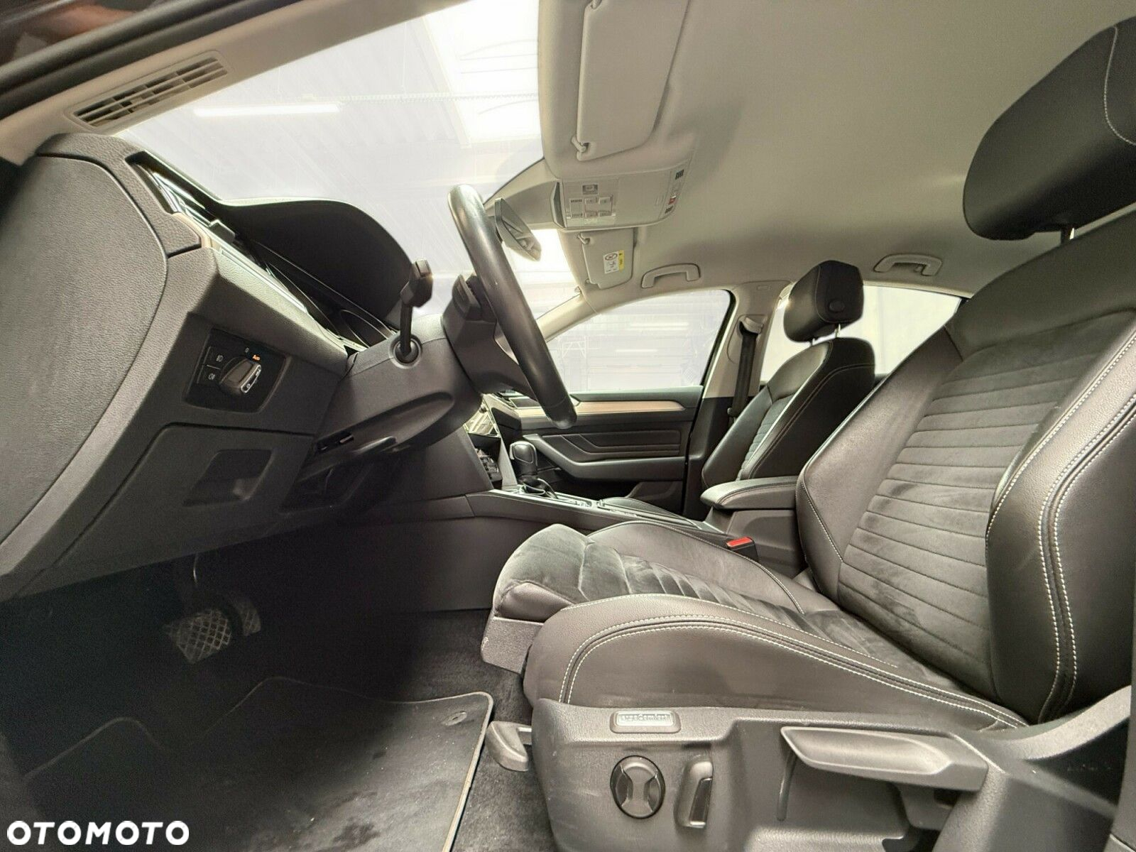 Volkswagen Passat 1.5 TSI EVO Essence DSG - 19
