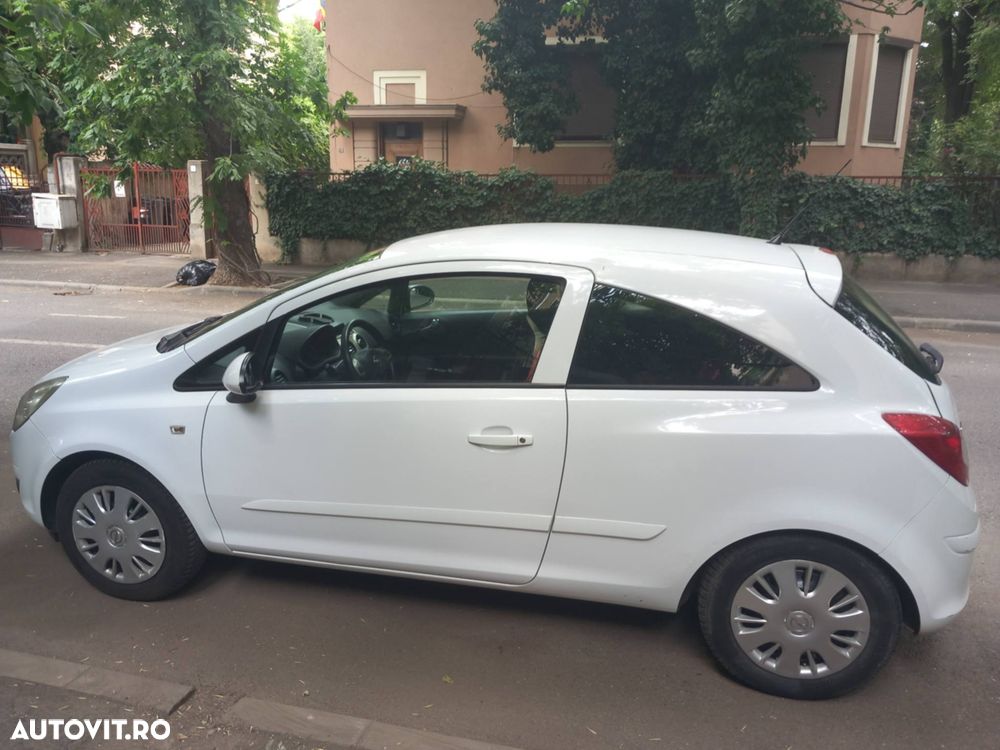 Opel Corsa 1.0 Essentia - 3