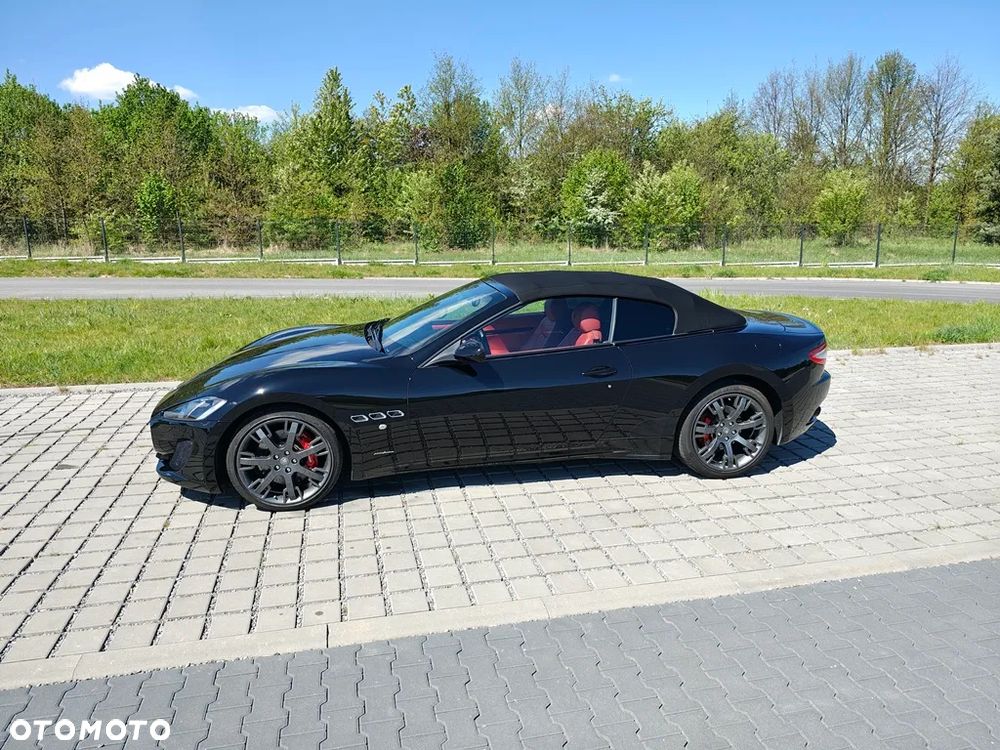Maserati GranCabrio Sport - 6