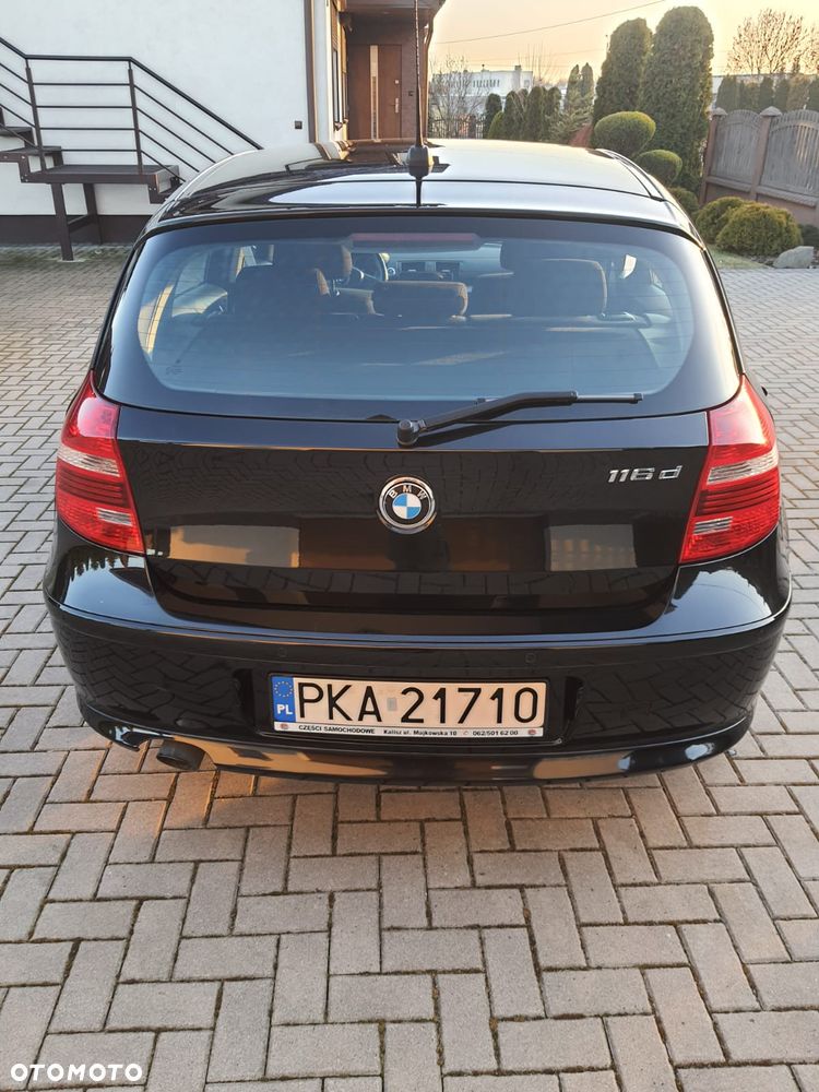 BMW Seria 1 116d - 14
