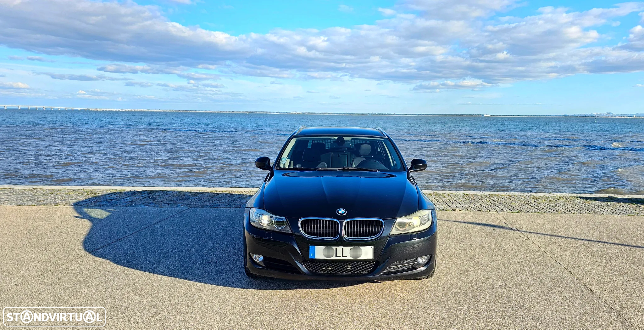 BMW 320 d Touring LifeStyle - 4