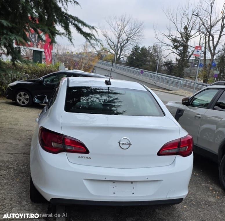 Opel Astra - 5