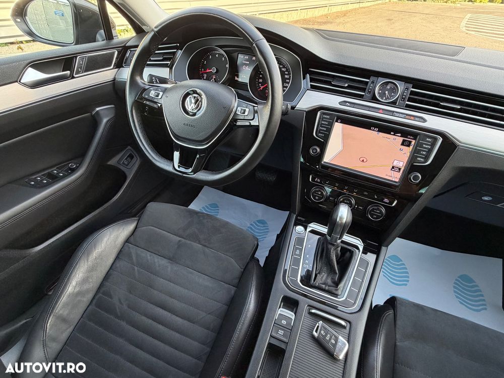 Volkswagen Passat - 13