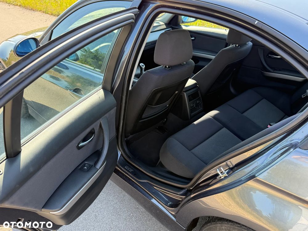 BMW Seria 3 - 8
