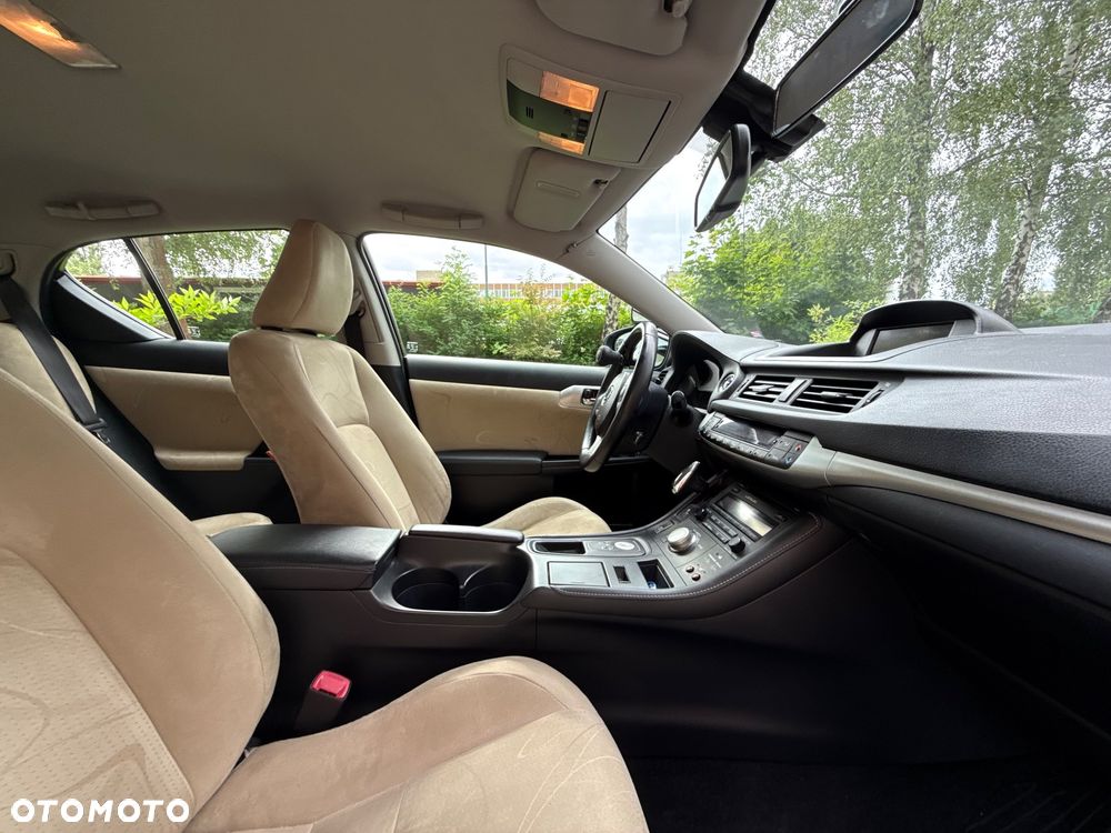 Lexus CT 200h Elegance - 15
