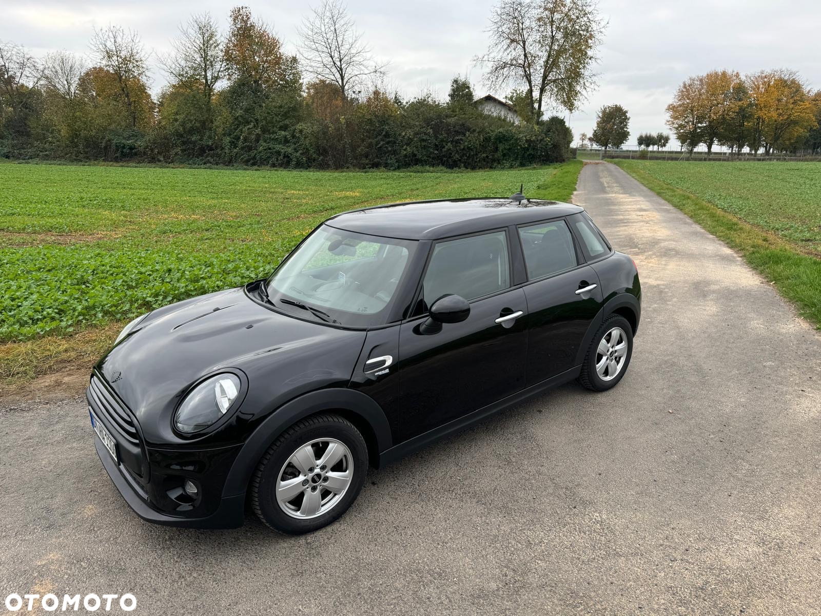 MINI ONE Standard - 8