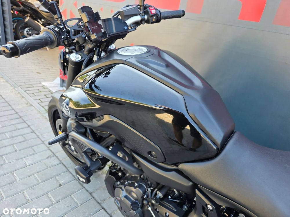 Yamaha MT - 10