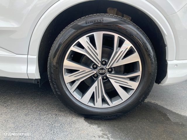 Audi Q4 Sportback e-tron - 11