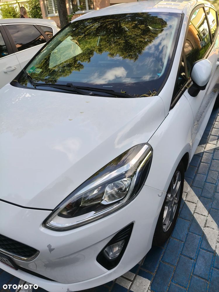 Ford Fiesta 1.0 EcoBoost S&S TREND - 4