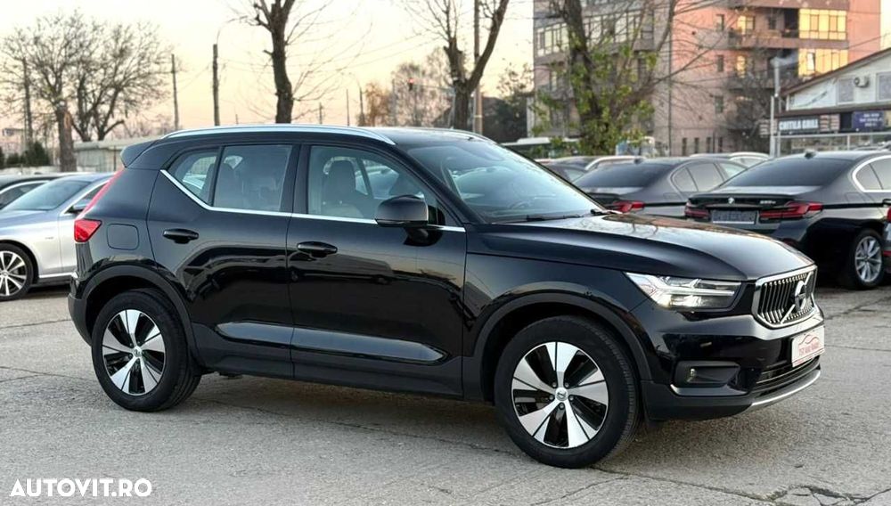 Volvo XC 40 Recharge T5 Twin Engine AT7 Inscription - 11
