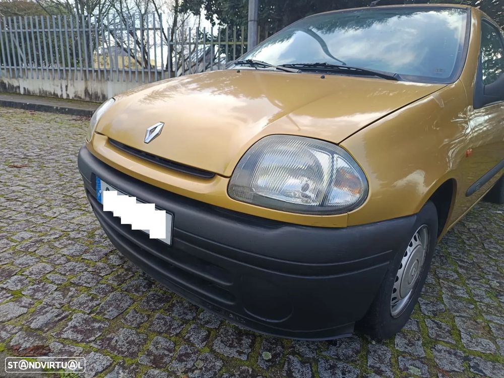 Renault Clio 1.9 D Van - 6