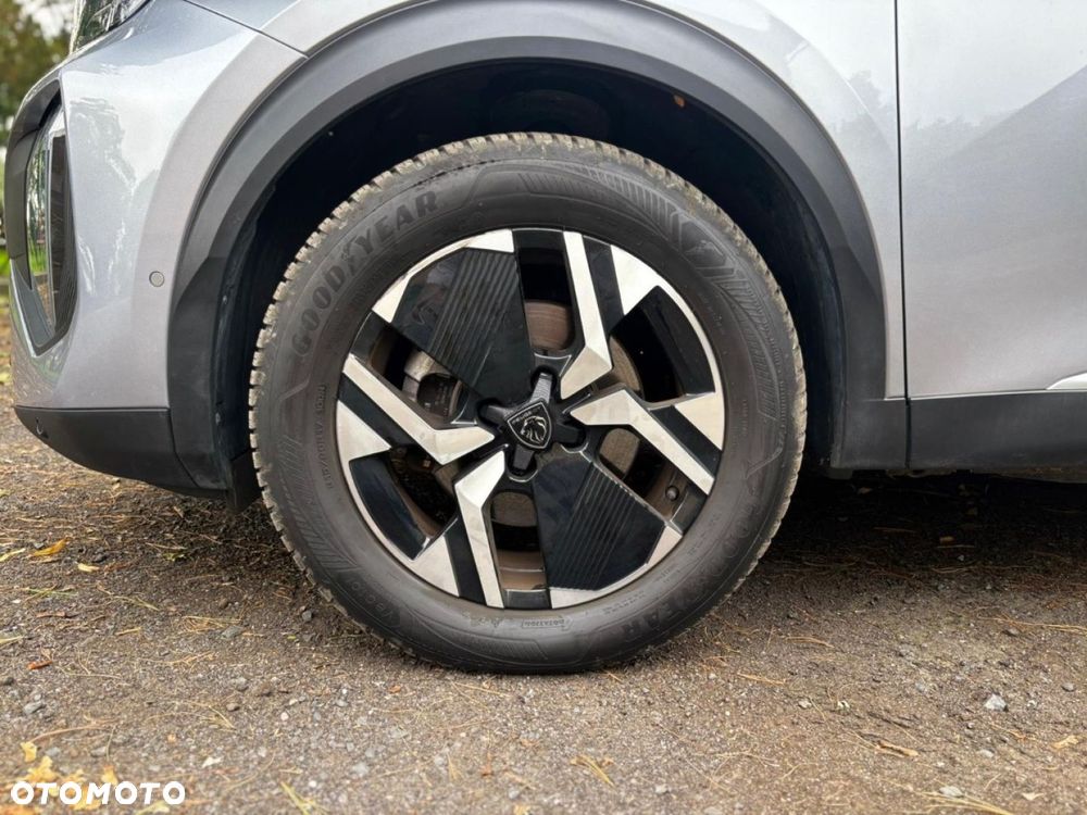 Peugeot 2008 - 11