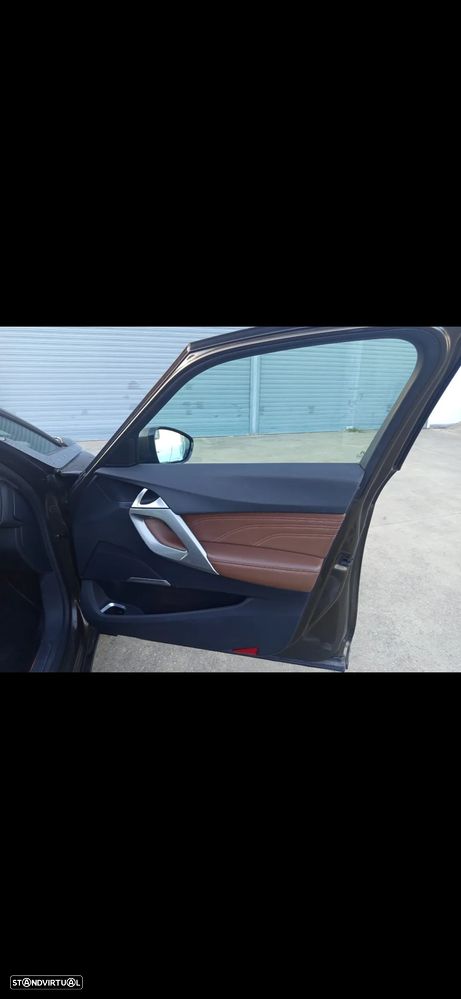 Citroën DS5 2.0 HDi Hybrid4 So Chic CMP6 - 32