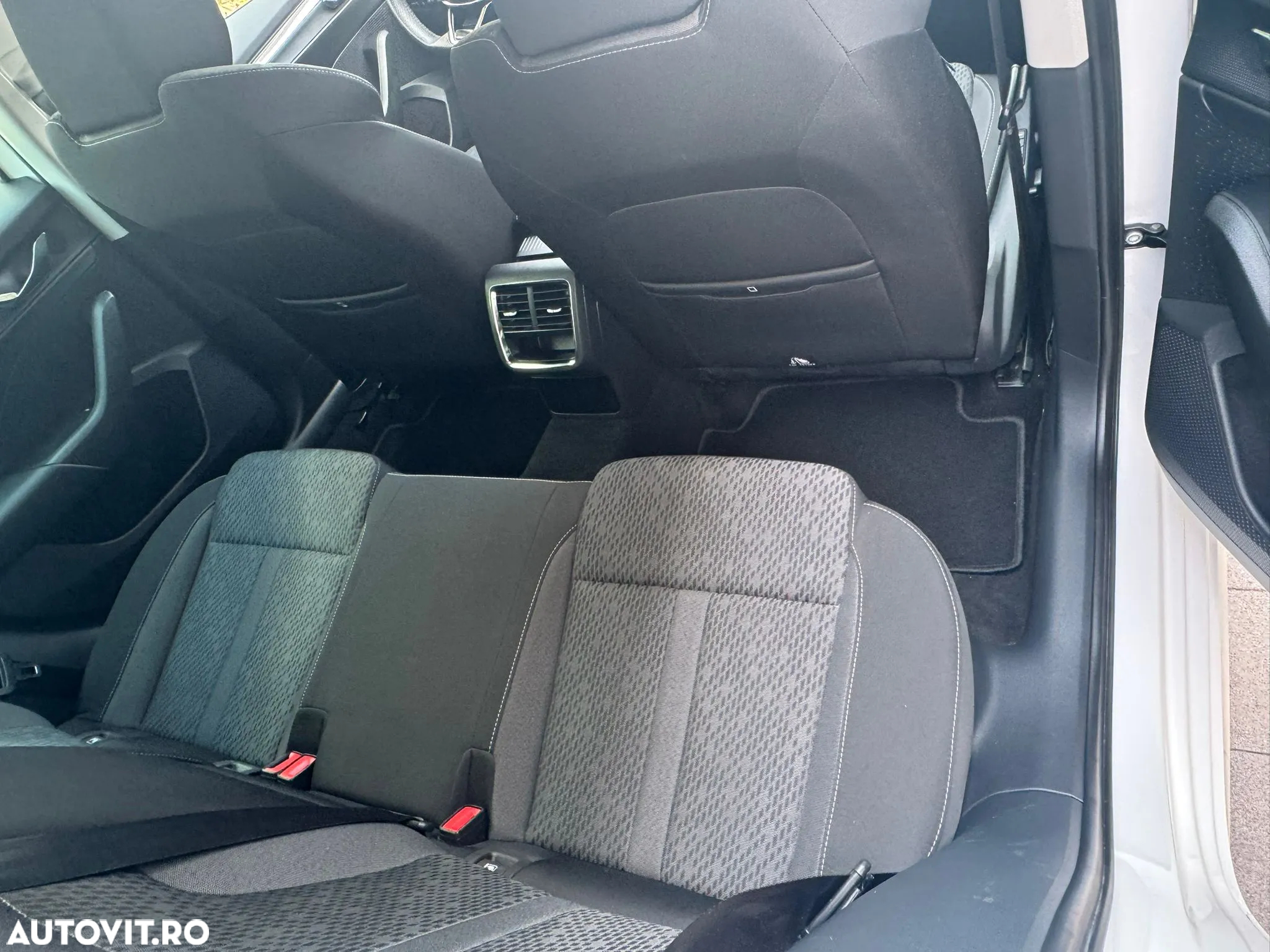 Skoda Octavia 2.0 TDI DSG Style - 15