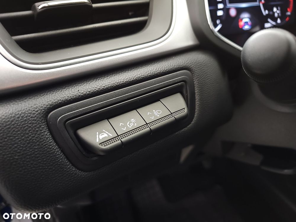 Renault Captur 1.3 TCe mHEV Techno EDC - 12