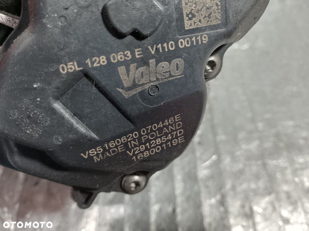 PRZEPUSTNICA SKODA SUPERB III 05L128063E V29128547D 2.0 TDI - 4